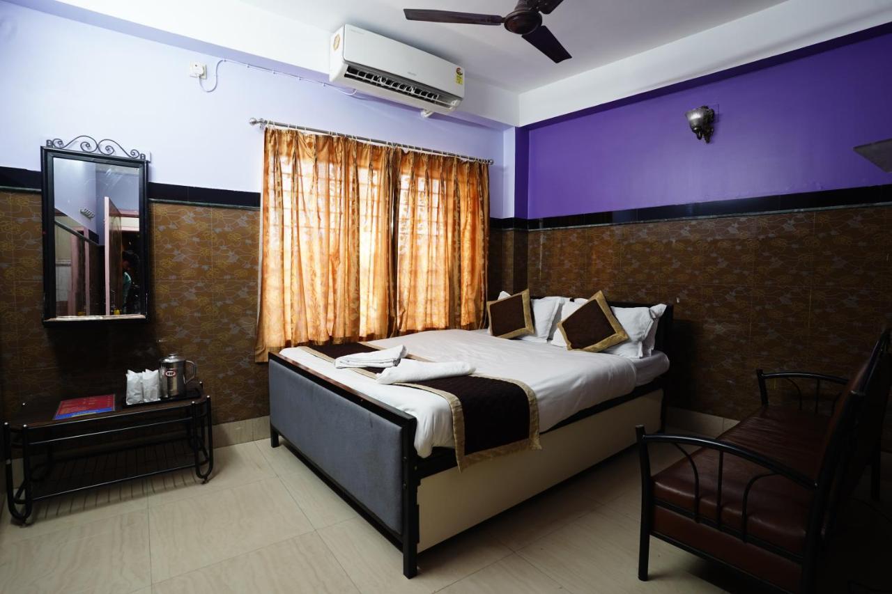 Tirupati Lodge Njp Siliguri Exterior foto