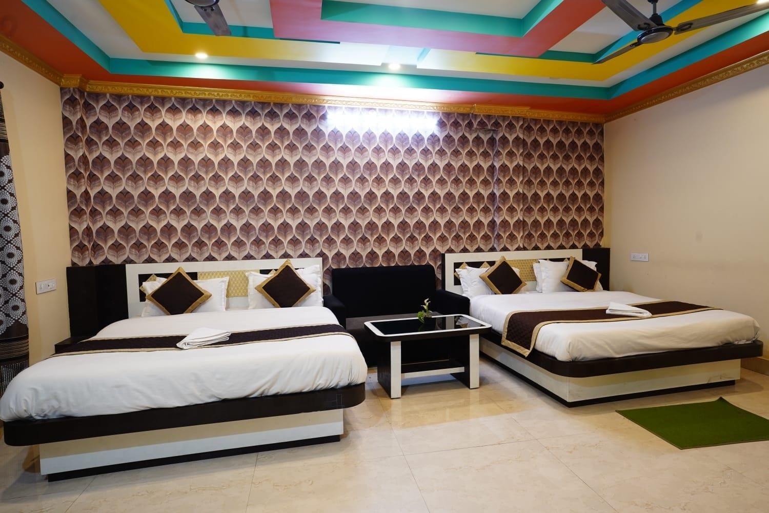 Tirupati Lodge Njp Siliguri Exterior foto